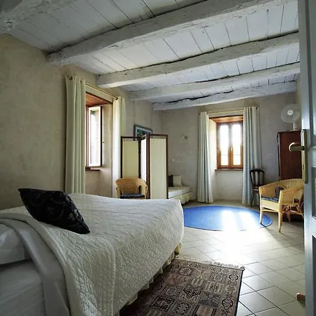 Domaine Sermet Oda ve Kahvaltı