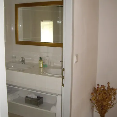 Bed & Breakfast Domaine Sermet Calmels-et-le-Viala